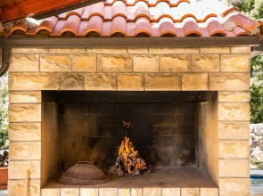 UGA - Perfect Location - SA6 Grgur