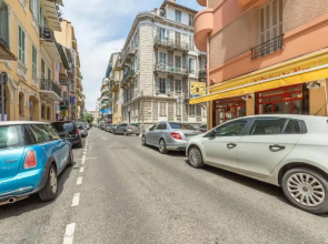Studio 5 minutes walk from the sea