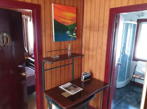 La Casa Guesthouse