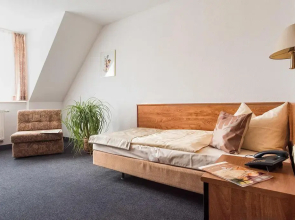 Hotel & Restaurant Zum Hirsch