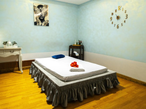 Radisson Hotel Muscat Panorama