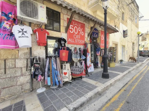 Rabat Old Theatre Apartments F2 - Near Mdina for Short Lets Holiday