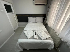 Otel Ni̇l Firat