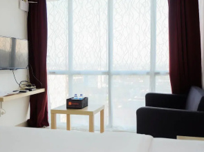 City View Studio Apartment at H Residence MT Haryono