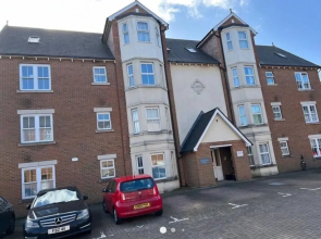 Central Location 2-bed Apartment in Maidstone