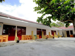 OYO 2647 Anissa Guest House