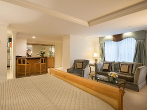 The Michelangelo Hotel