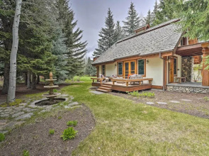 Sun Valley Family House w/ Fire Pit & Grill!