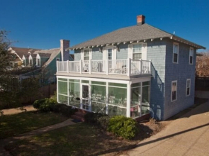 Not too Crabby Home #17580 4 Bedrooms 2.5 Bathrooms Home