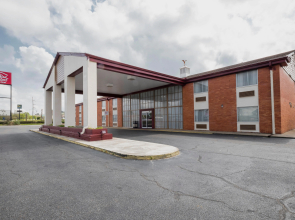 Red Roof Inn Meridian