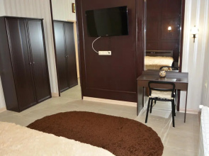MiniHotel Uytniy on Lukina