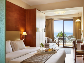 Anthemus Sea Beach Hotel & Spa