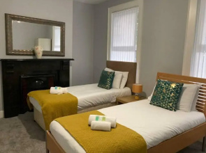 So-fresh So-clean Beautiful 3-bed House n Belfast