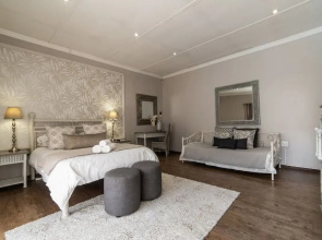 Solo Gracia Guest House