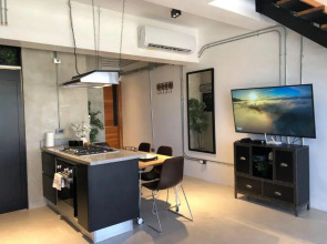 Majestic and Spacious Loft Downton, Jacuzzi NEW