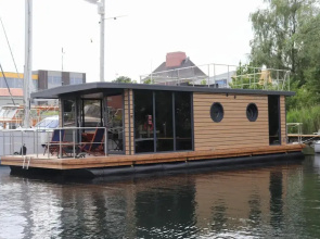 Hausboot Lina, Flensburg