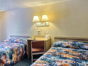Motel 6 Palm Bay