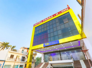 Fabhotel Paras
