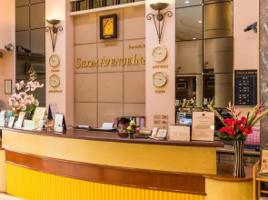 Silom Avenue Inn