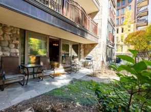 Vail Realty 2 Bedroom Condo by RedAwning