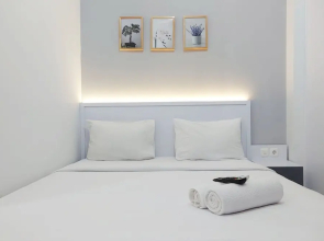 Homey And Cozy Living Studio Taman Melati Sinduadi Apartment