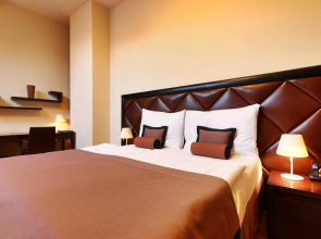 Skaritz Hotel & Residence