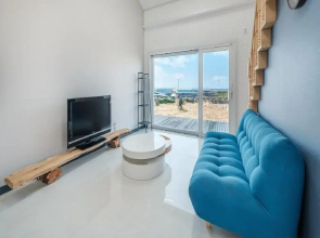 Jeju Sihyeonuipungcha Pension