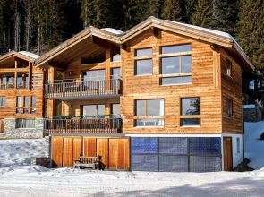 Anna Isabelle Penthouse