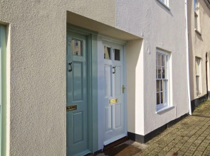 7 Charles Street