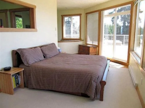 Seaview Cottage by BC Island Vacation Homes