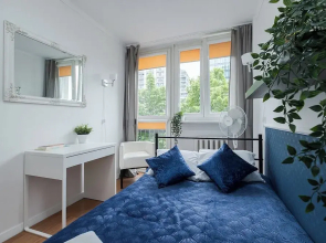 UNIT Warszawa Centrum Room by Metro Rondo ONZ