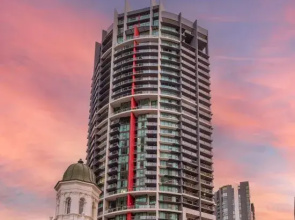Oaks Brisbane on Felix Suites