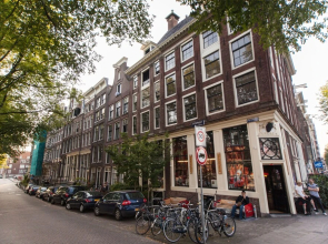 Water View Apartment