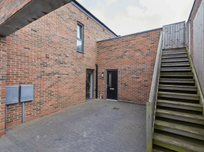 Derby City 3 Bed House- Roof Terrace