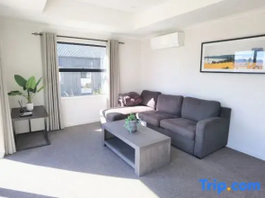 RodmanStar Apartment