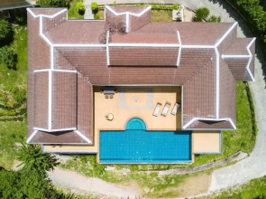 Villa E