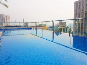 Huong Sen Annex Hotel