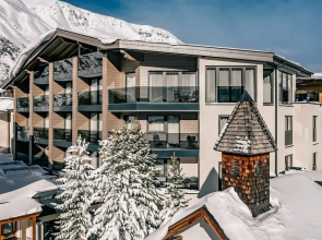 Gourmet & Wine Hotel Austria 4s