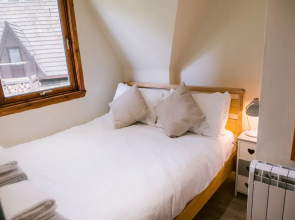 Bright Star Lodge