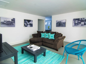 Beaumont Suites