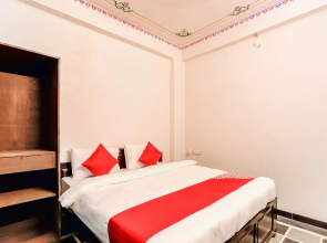 OYO Flagship 77120 Hotel Achrol Haveli Sukher