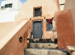 Alafouzou Cave Loft