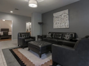 La Quinta Tennis Escape Four Bedroom House