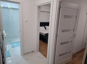 Apartment, 3 Rooms,nearby Piata Victoriei and Gara de Nord, Main Railwaystation