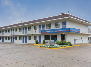 Motel 6 Fredericksburg, VA - North
