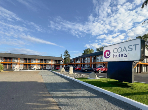 Coast Courtenay Hotel