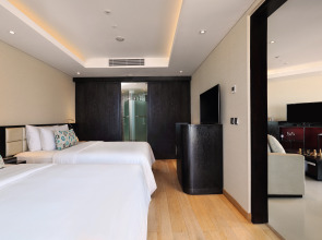 Double-Six Luxury Hotel