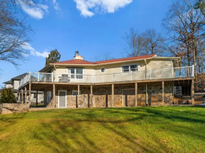 Pleasant Cove Waterfront Getaway With Fire Pit Deck and Private Lake Access