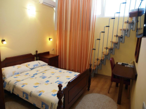 Hotel Laguna
