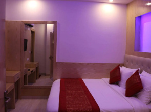 Prince Palace DX by check in room